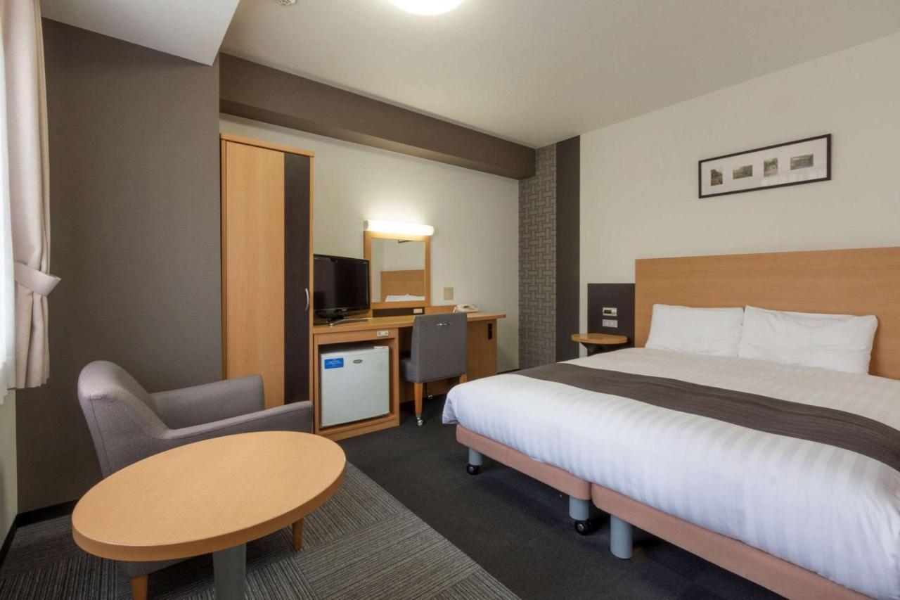 Comfort Hotel Narita Exterior foto