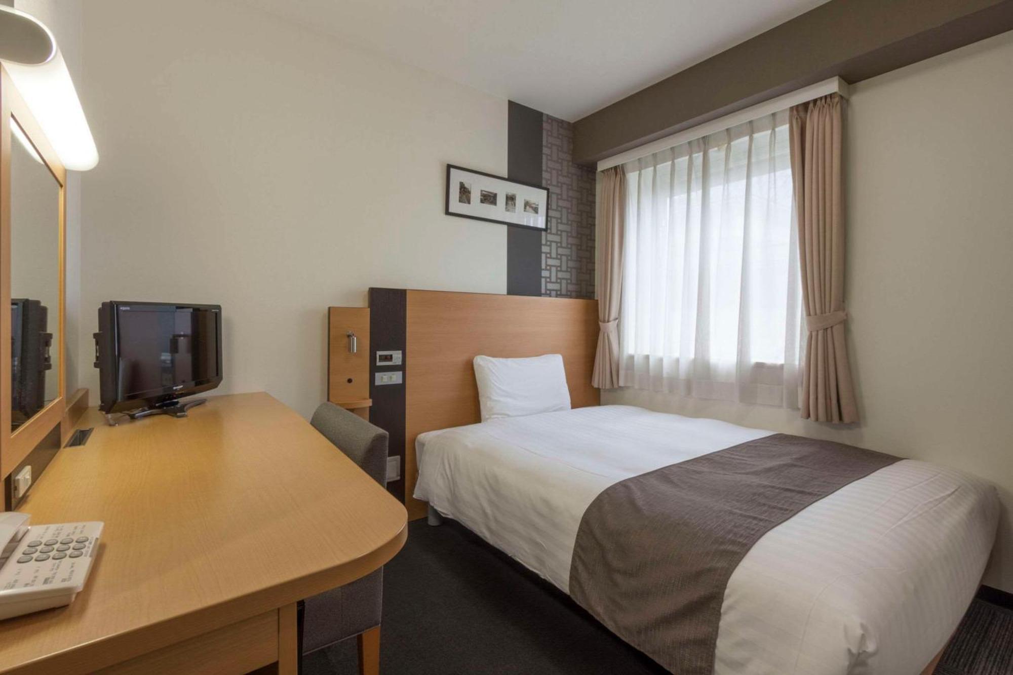 Comfort Hotel Narita Exterior foto